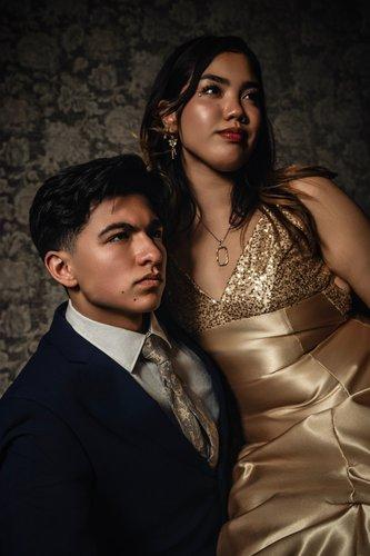 mobile - carousel-hero-element image-2