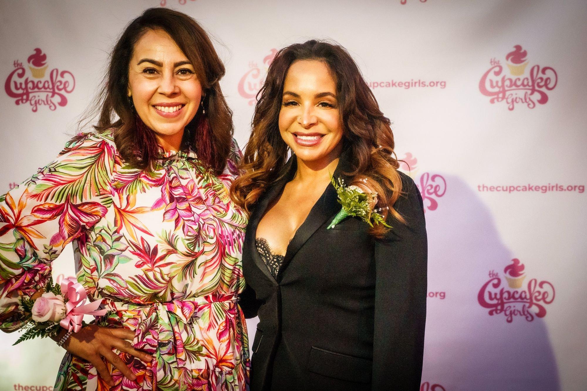 carousel-hero-element image-6