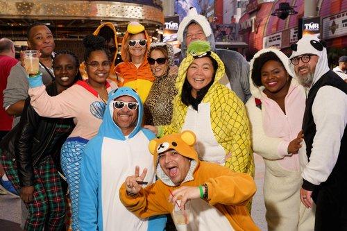 mobile - carousel-hero-element image-5